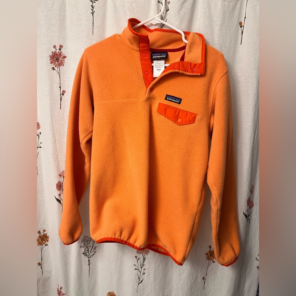 Patagonia fleece quarter button